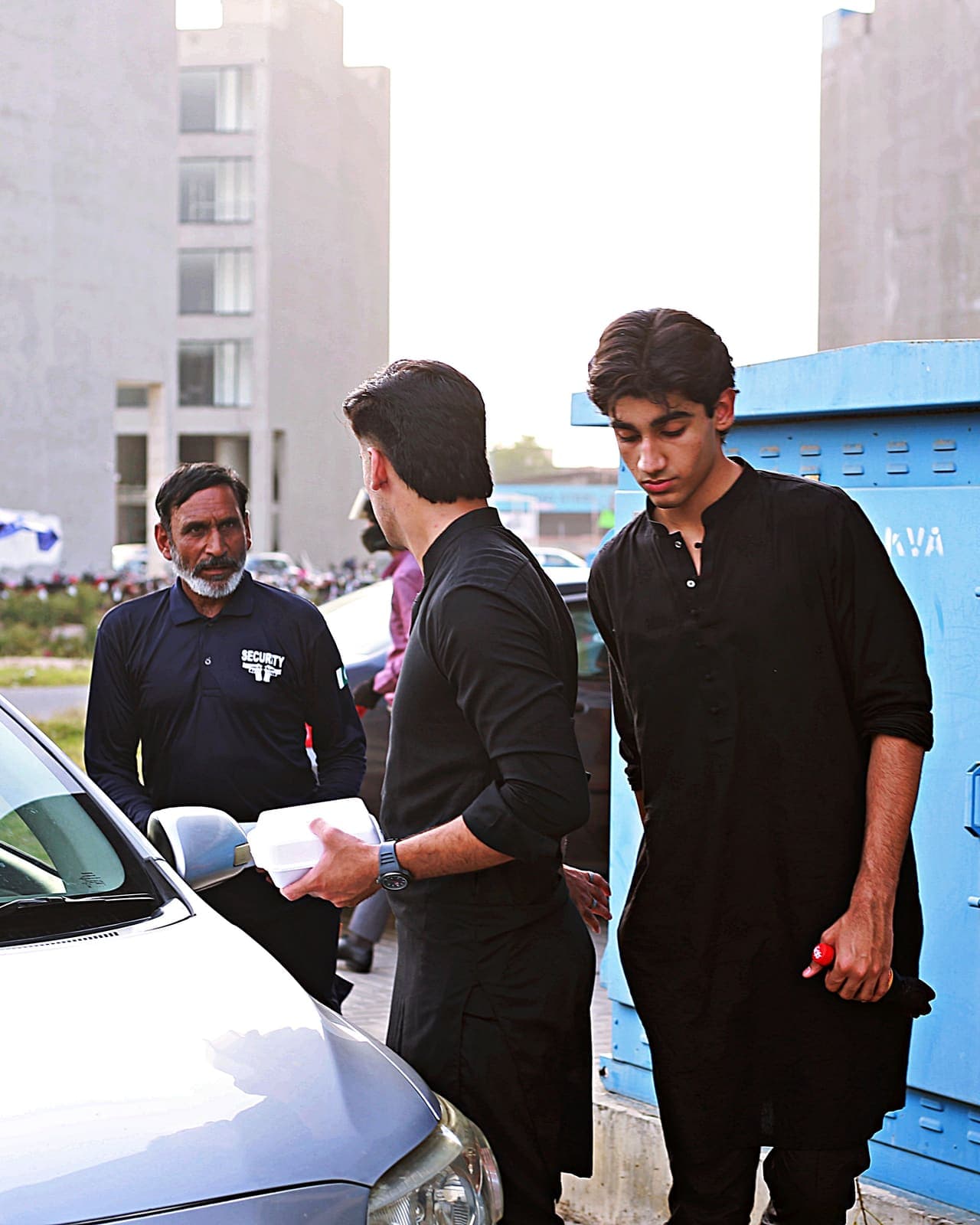 Saagar Foundation food drive at DHA Phase 8 — photo 14